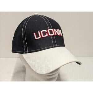 Uconn Huskies New Era 9Forty Adjustable Hat Cap Snapback Connecticut EUC